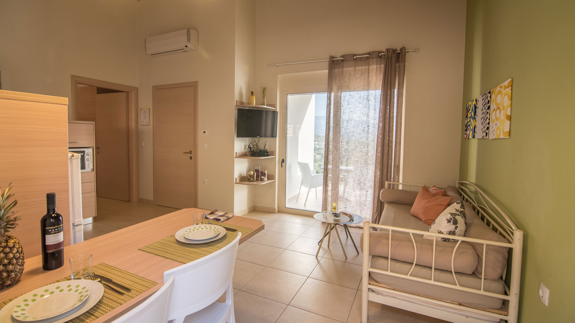 4aksos-suites-slider15-06-2018